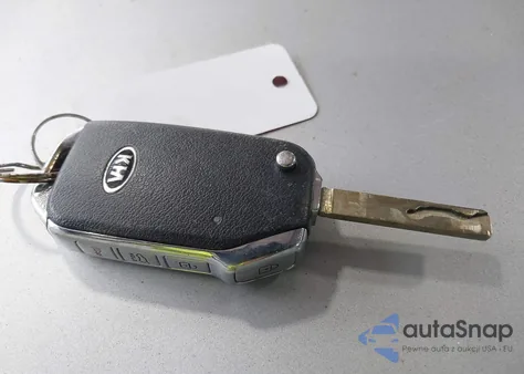 2020 Kia Soul Lx из США, поврежденный, VIN KNDJ23AU4L7077659